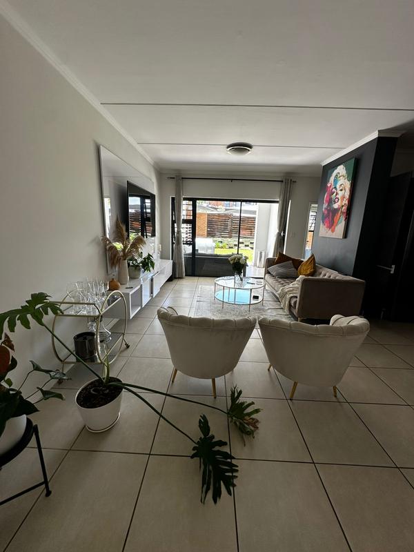 3 Bedroom Property for Sale in Olivedale Gauteng