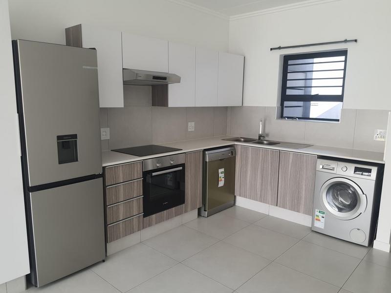 To Let 2 Bedroom Property for Rent in Beverley Gauteng