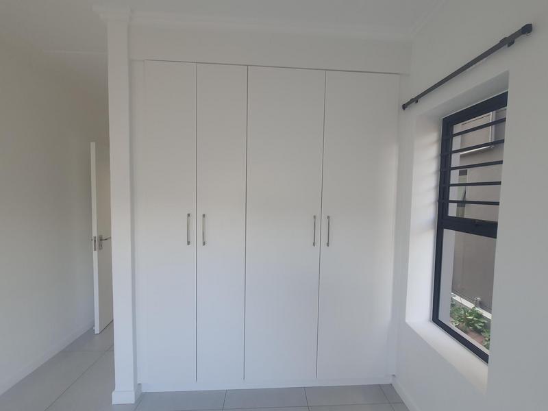 To Let 2 Bedroom Property for Rent in Beverley Gauteng