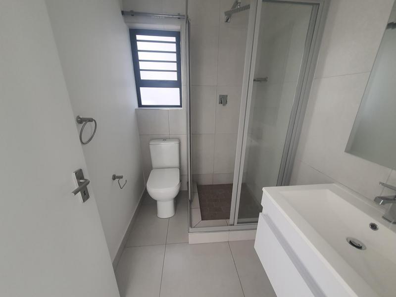 To Let 2 Bedroom Property for Rent in Beverley Gauteng