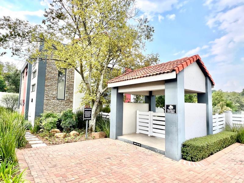 To Let 2 Bedroom Property for Rent in Beverley Gauteng