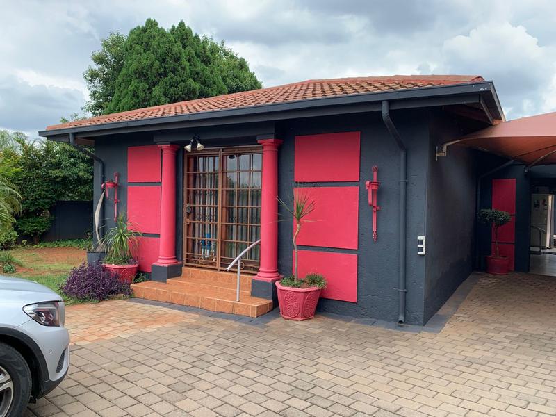 3 Bedroom Property for Sale in Hesteapark Gauteng