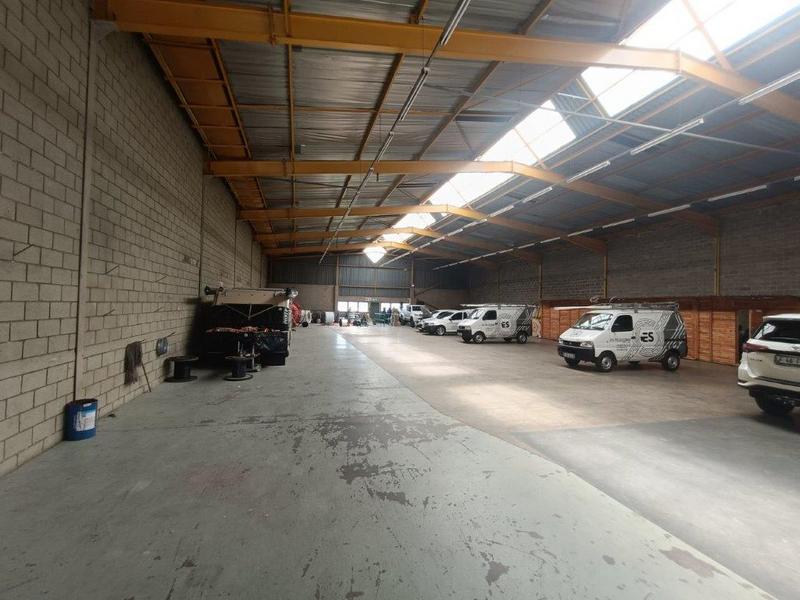 To Let commercial Property for Rent in Robertville Gauteng
