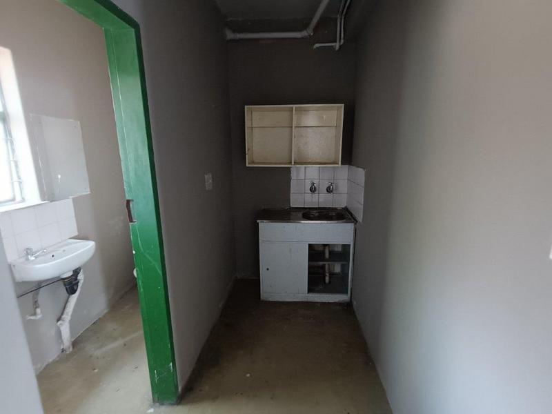 To Let commercial Property for Rent in Robertville Gauteng