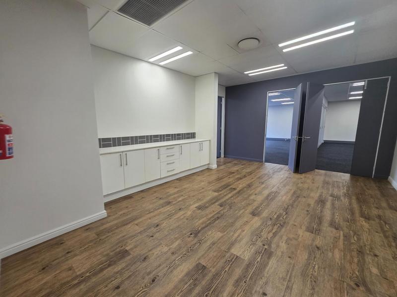 To Let commercial Property for Rent in Die Hoewes Gauteng