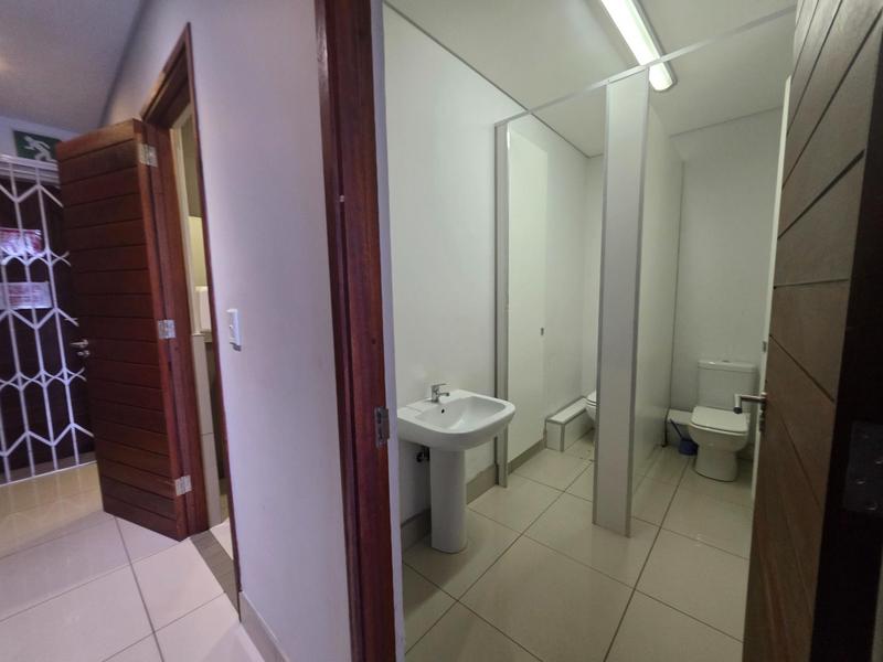 To Let commercial Property for Rent in Die Hoewes Gauteng
