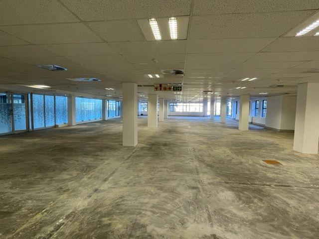 To Let commercial Property for Rent in Die Hoewes Gauteng