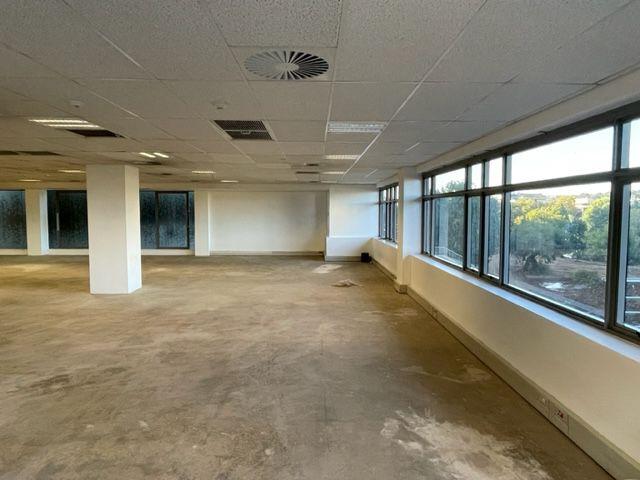 To Let commercial Property for Rent in Die Hoewes Gauteng