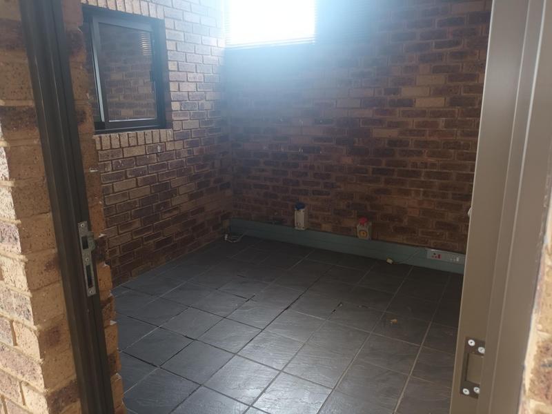 To Let commercial Property for Rent in Route 21 Business Park Gauteng