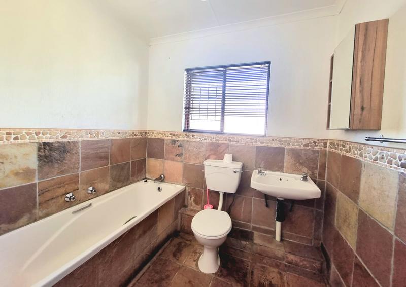 2 Bedroom Property for Sale in Northgate Gauteng