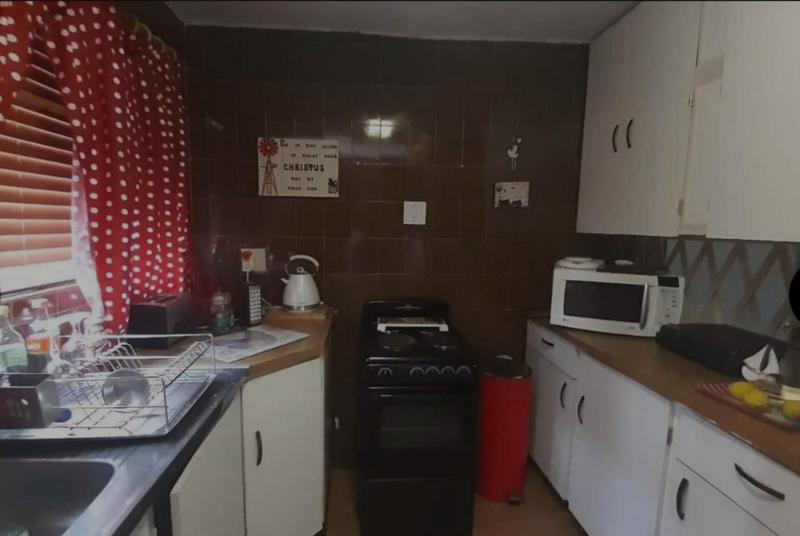 2 Bedroom Property for Sale in Claremont Gauteng