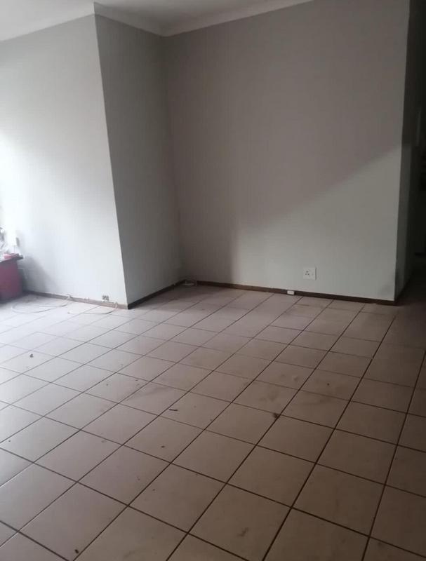 To Let 3 Bedroom Property for Rent in Rooihuiskraal Gauteng