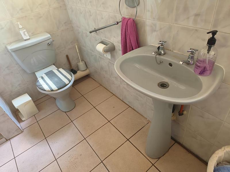 To Let 3 Bedroom Property for Rent in Rooihuiskraal Gauteng