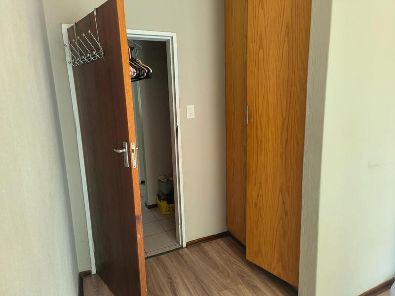 To Let 3 Bedroom Property for Rent in Rooihuiskraal Gauteng