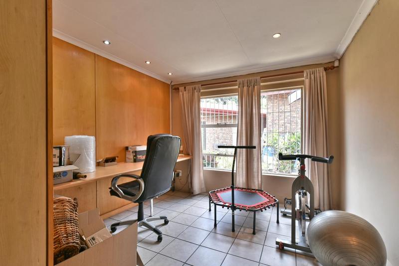 3 Bedroom Property for Sale in Sunair Park Gauteng