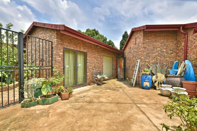 3 Bedroom Property for Sale in Sunair Park Gauteng