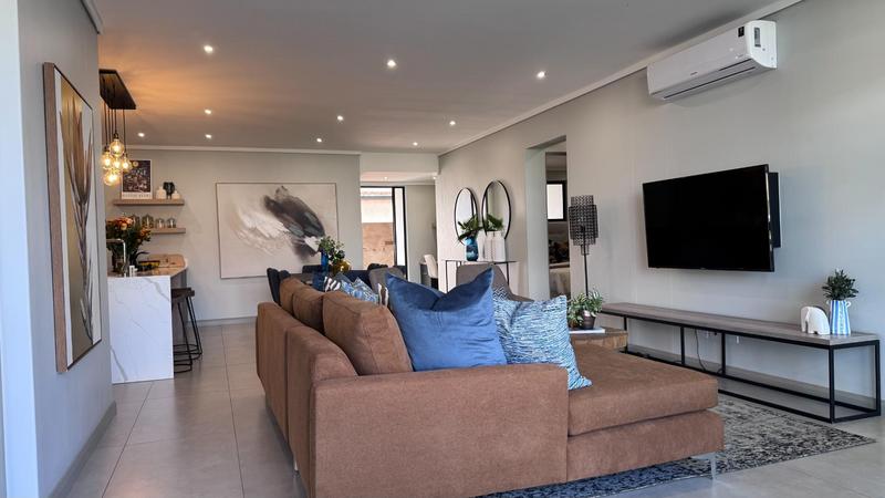 To Let 3 Bedroom Property for Rent in Midfield Estate Gauteng