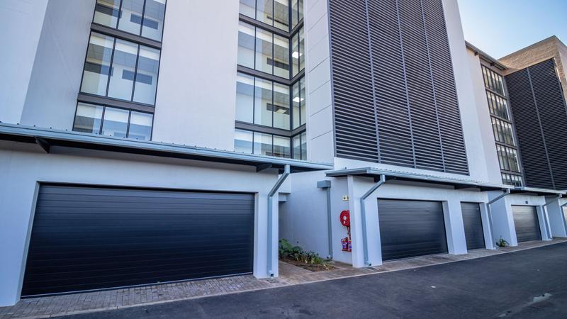 To Let 3 Bedroom Property for Rent in Midfield Estate Gauteng