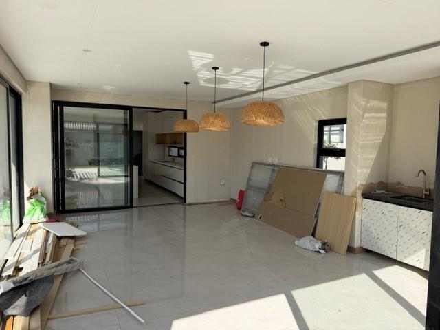 5 Bedroom Property for Sale in Midstream Heights Gauteng