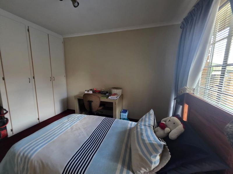 3 Bedroom Property for Sale in Eike Park Gauteng