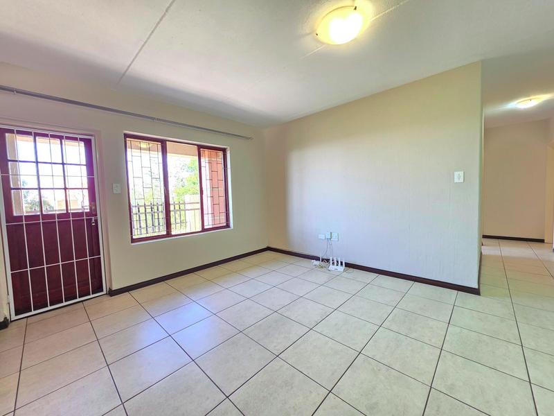 3 Bedroom Property for Sale in Constantia Kloof Gauteng