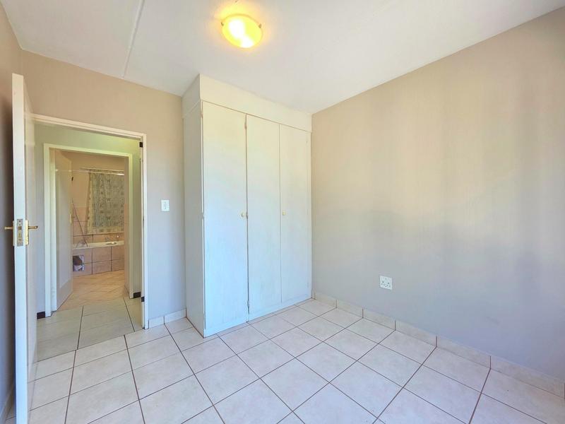 3 Bedroom Property for Sale in Constantia Kloof Gauteng