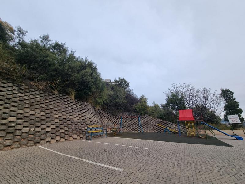 3 Bedroom Property for Sale in Constantia Kloof Gauteng