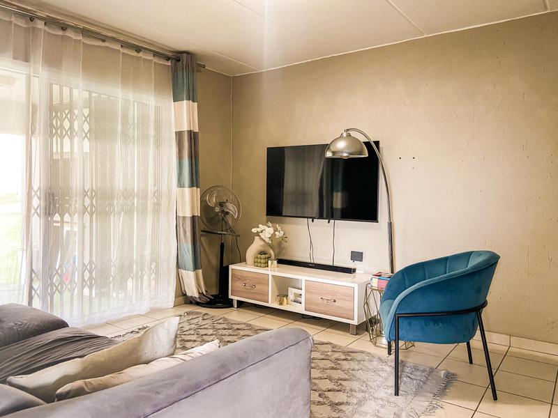 2 Bedroom Property for Sale in Ruimsig Gauteng