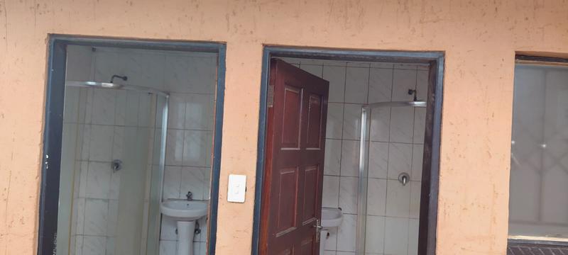 8 Bedroom Property for Sale in Protea Glen Gauteng