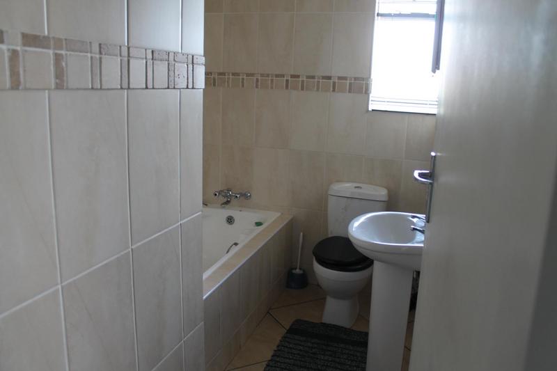 2 Bedroom Property for Sale in Eden Glen Gauteng