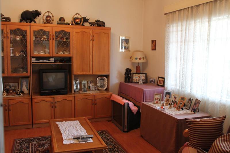 6 Bedroom Property for Sale in Bezuidenhout Valley Gauteng