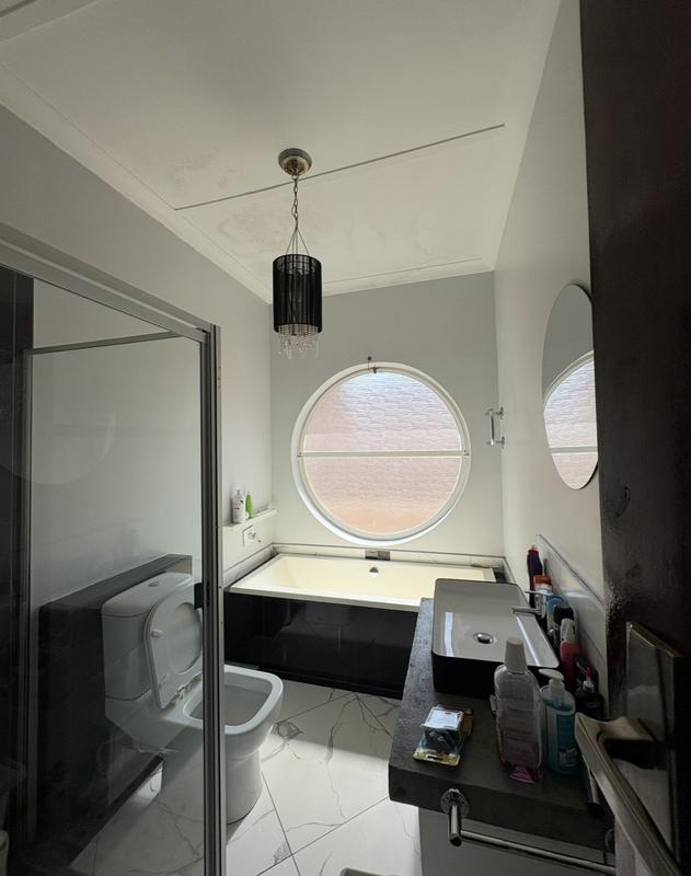 3 Bedroom Property for Sale in Orange Grove Gauteng