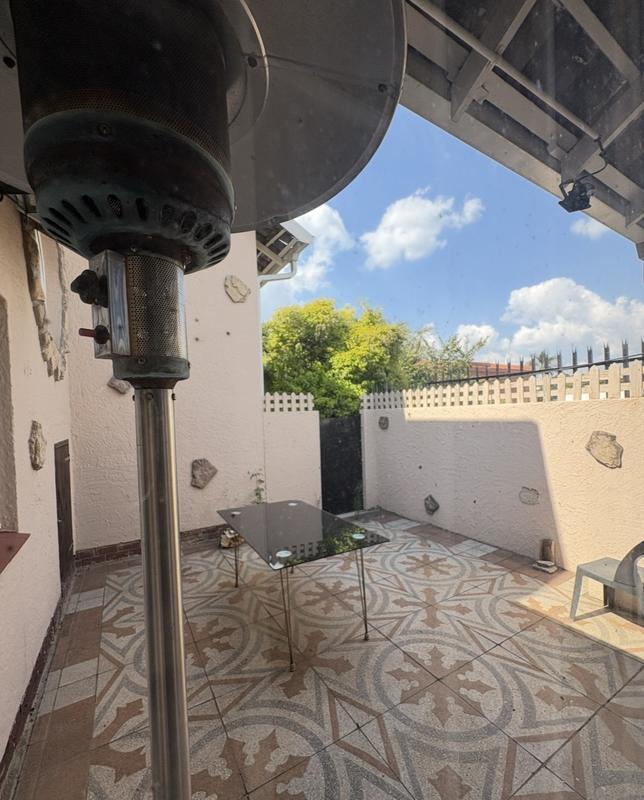 3 Bedroom Property for Sale in Orange Grove Gauteng