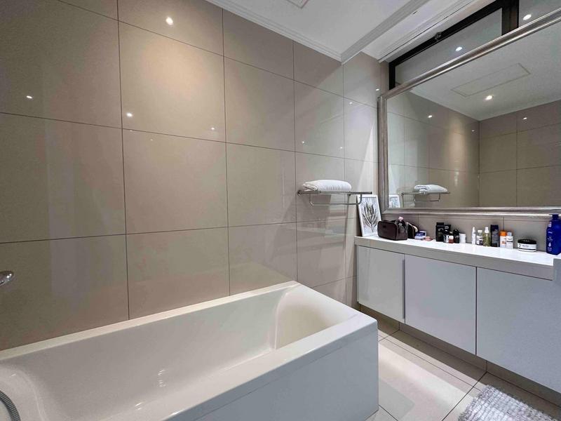 1 Bedroom Property for Sale in Morningside Gauteng