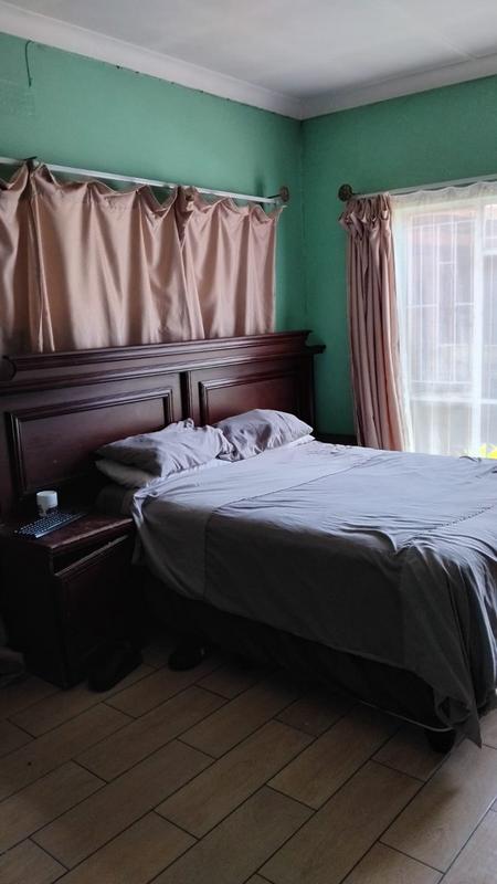 To Let 4 Bedroom Property for Rent in Elspark Gauteng