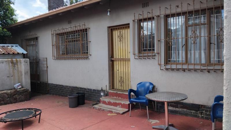 To Let 4 Bedroom Property for Rent in Elspark Gauteng