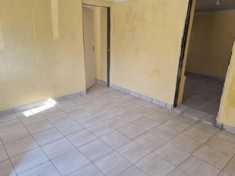 To Let 2 Bedroom Property for Rent in Primrose Gauteng