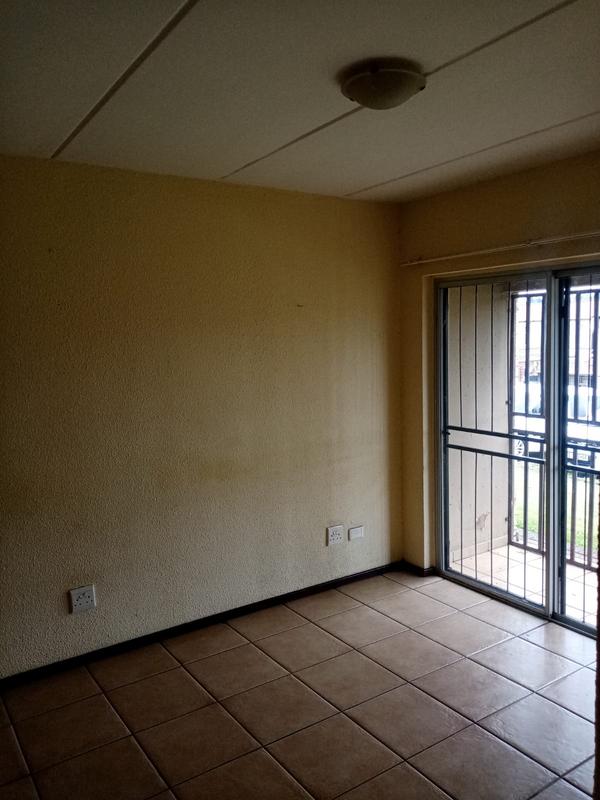 2 Bedroom Property for Sale in Laser Park Gauteng