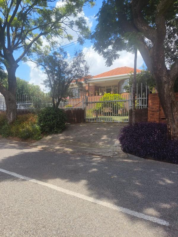 2 Bedroom Property for Sale in Kensington Gauteng