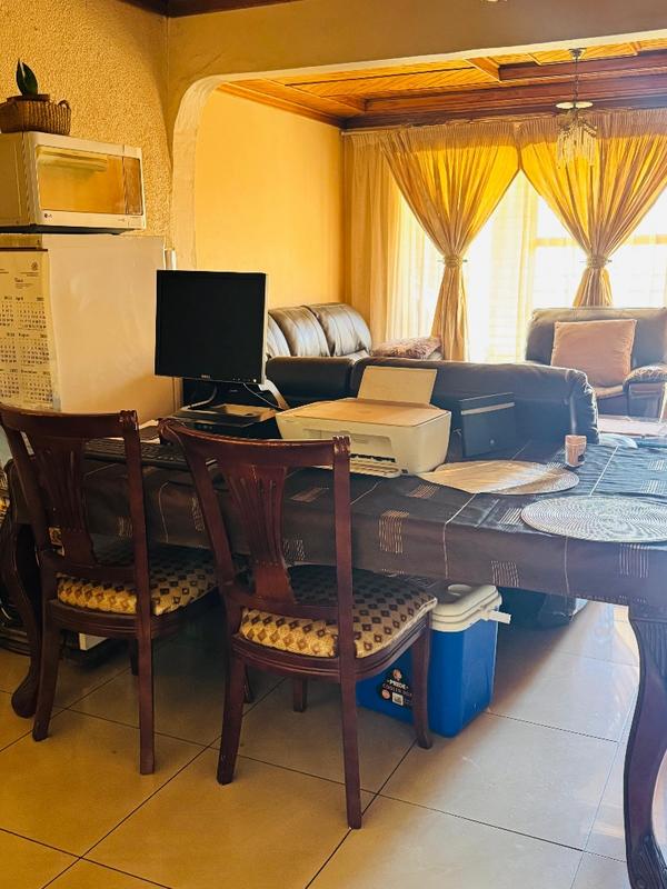 4 Bedroom Property for Sale in Vosloorus Gauteng