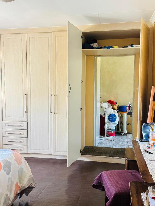 4 Bedroom Property for Sale in Vosloorus Gauteng