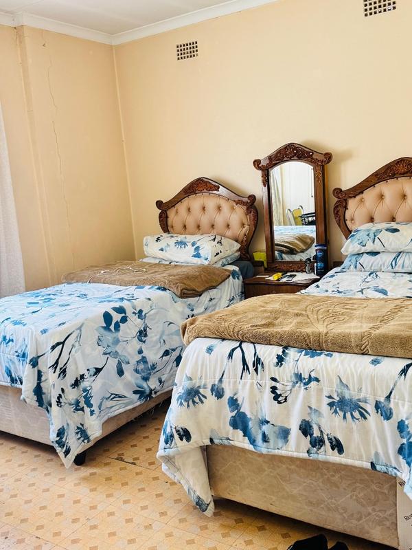 4 Bedroom Property for Sale in Vosloorus Gauteng