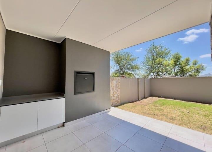 3 Bedroom Property for Sale in Waterfall Gauteng