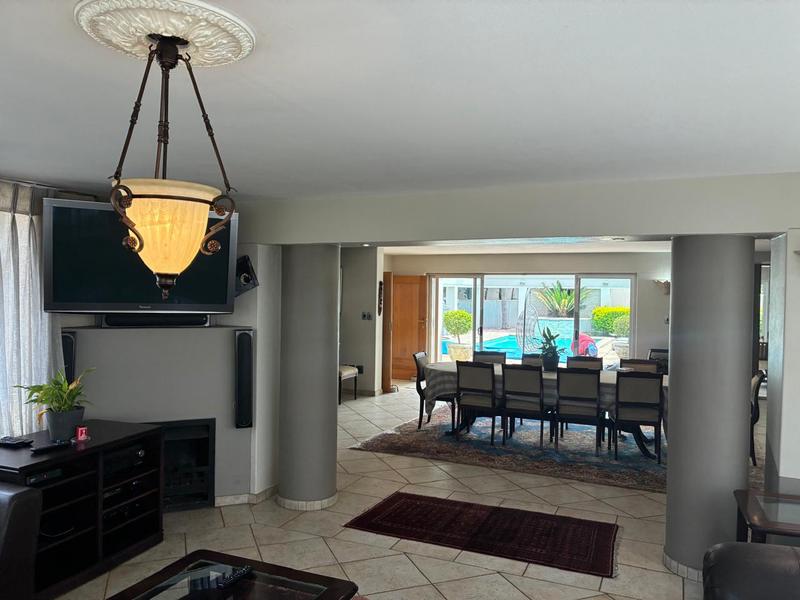 To Let 5 Bedroom Property for Rent in Waterkloof Ridge Gauteng