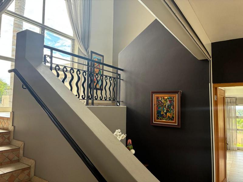 To Let 5 Bedroom Property for Rent in Waterkloof Ridge Gauteng