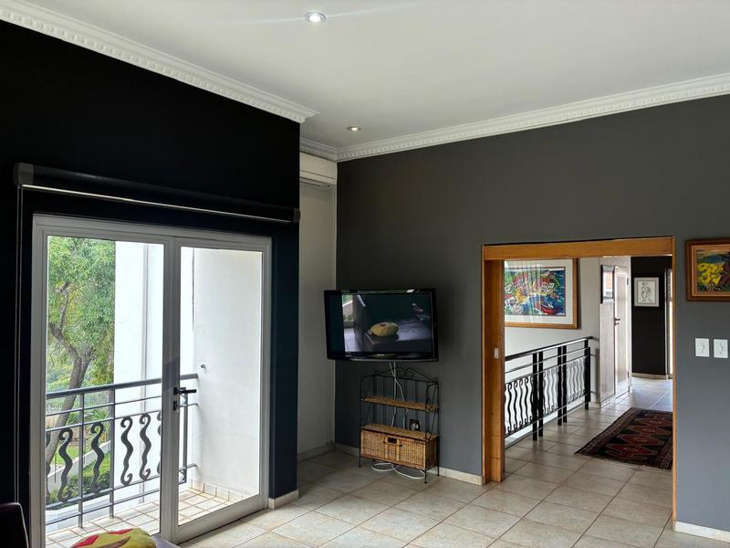 To Let 5 Bedroom Property for Rent in Waterkloof Ridge Gauteng