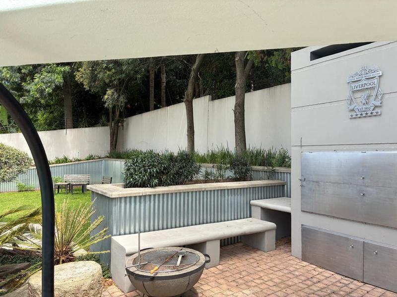 To Let 5 Bedroom Property for Rent in Waterkloof Ridge Gauteng