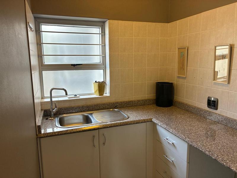 To Let 5 Bedroom Property for Rent in Waterkloof Ridge Gauteng