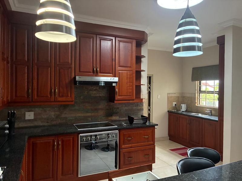 3 Bedroom Property for Sale in Waterkloof Ridge Gauteng