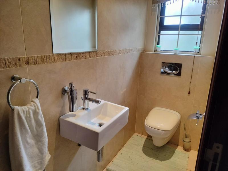 3 Bedroom Property for Sale in Waterkloof Ridge Gauteng